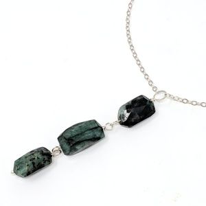 NWT Faceted Emerald & Sterling Silver Necklace